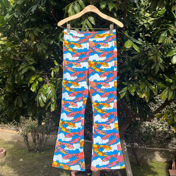 NWT NOOWORKS lobster dreams white blue pink multicolor knit flare bootcut pants